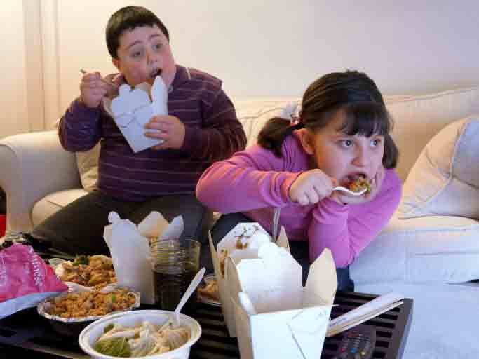 gorditos_comen_3.jpg
