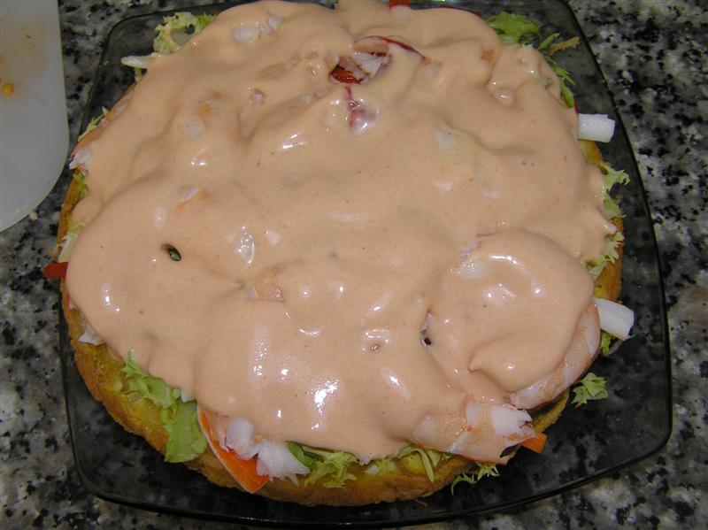 ensalada-langostinos-salsa-rosa.jpg