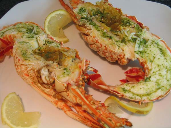 LANGOSTA ALA PLANCHA langosta ala plancha: