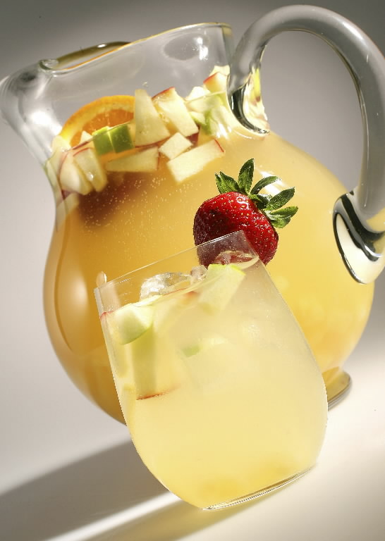 Sangría blanca | La cocina de Bender