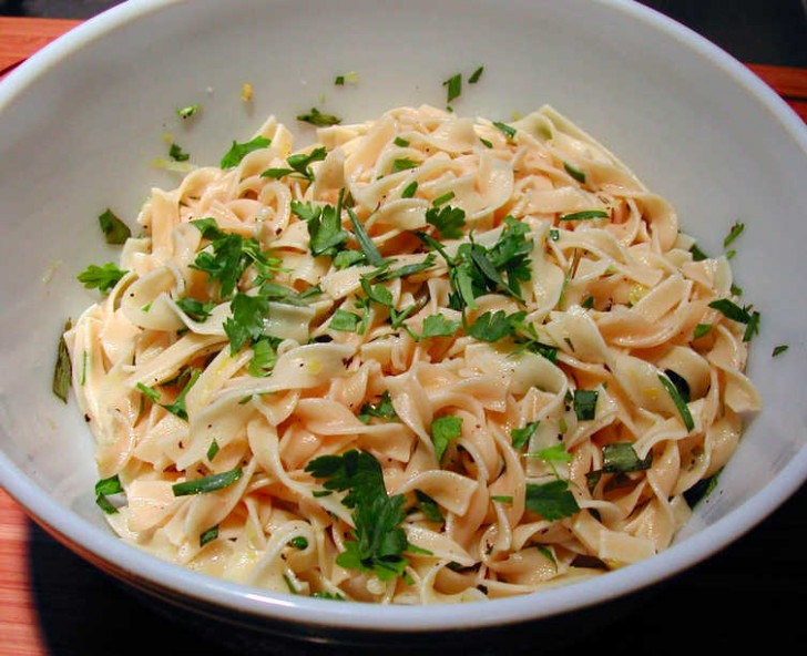 espaguetis-tallarines-carbonara