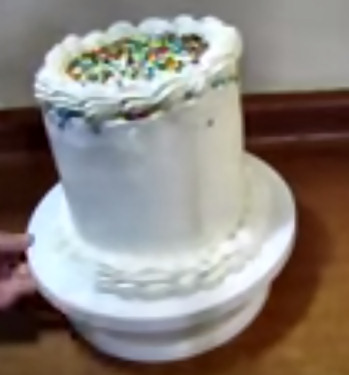 Vídeo receta de una torta arcoiris